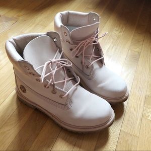Light Pink Timberland Boots
